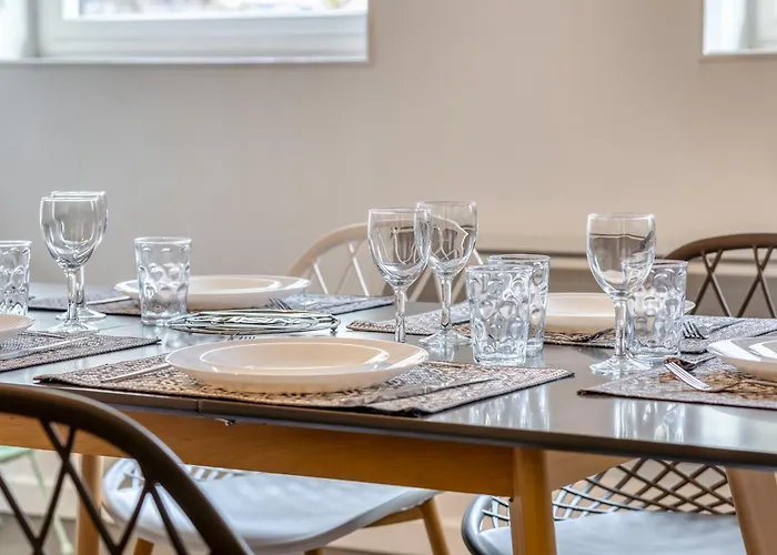 L'amiral - 6 Pers-parking Gratuit- Fibre-spacieux * Rouen